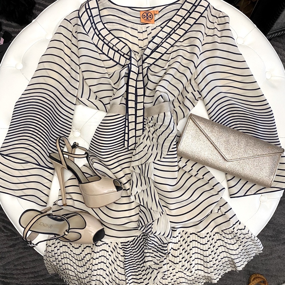Tory Burch blouse and skirt (options) 🥰
